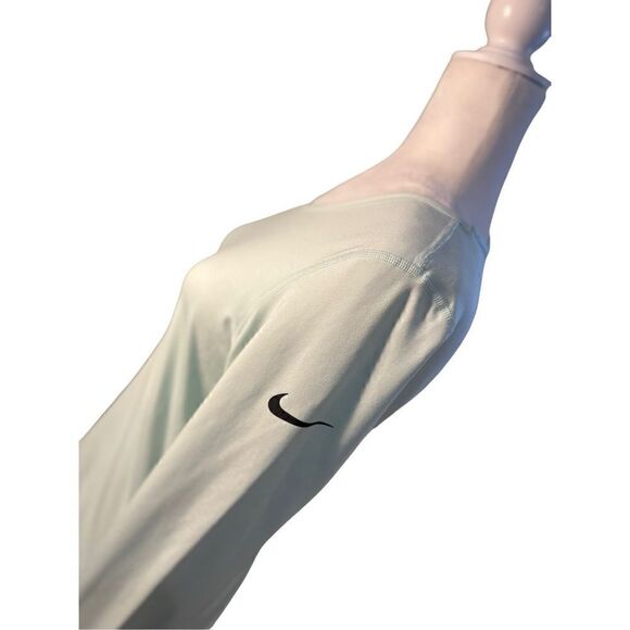 Nike long sleeve top - Picture 2 of 8